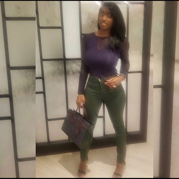 💁🏾‍♀️MEET YOUR POSHER: RACHEL!!! :)💁🏾‍♀️ - Picture 10 of 17